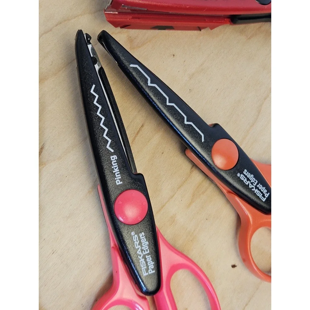 Lot of 9 Fiskars Paper Edgers Decorative Craft Scissors Assorted Patterns Colors